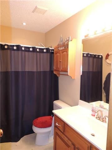 401 Nelson Drive — photo 10
