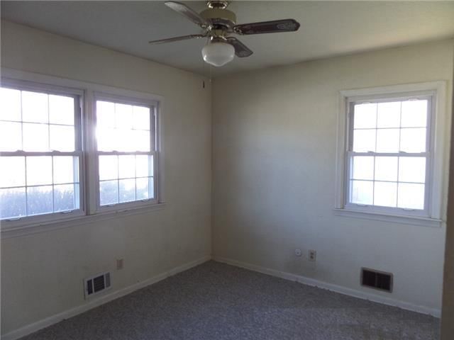 8825 W 47TH Terrace — photo 10