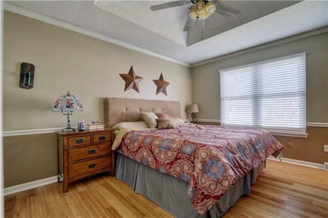 1904 E JAMESTOWN Drive — photo 13