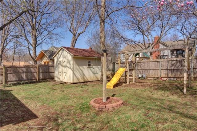 1904 E JAMESTOWN Drive — photo 19