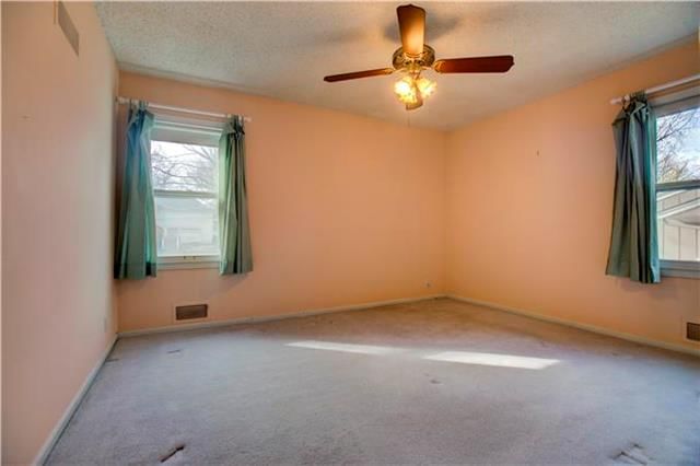 6915 W 98TH Street — photo 10
