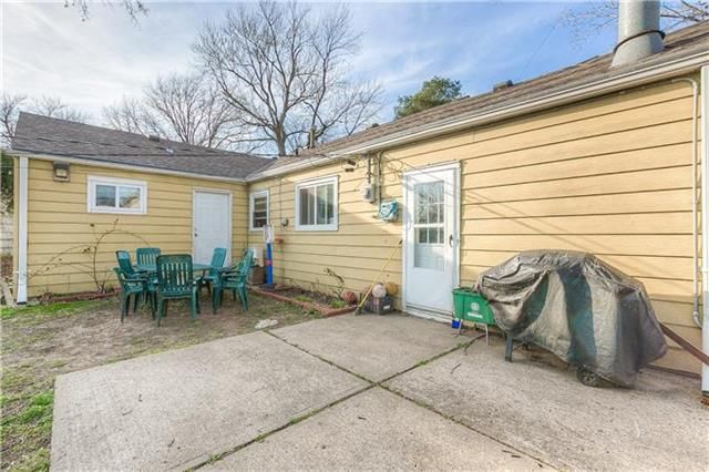 3121 W 44TH Terrace — photo 18
