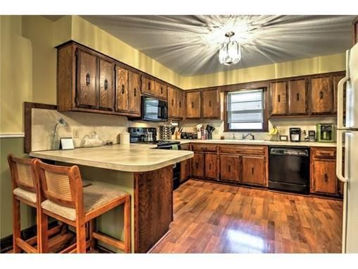 900 Canterbury Lane — photo 4