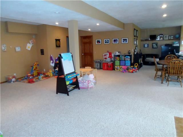 1325 SW WHISTLE Circle — photo 25