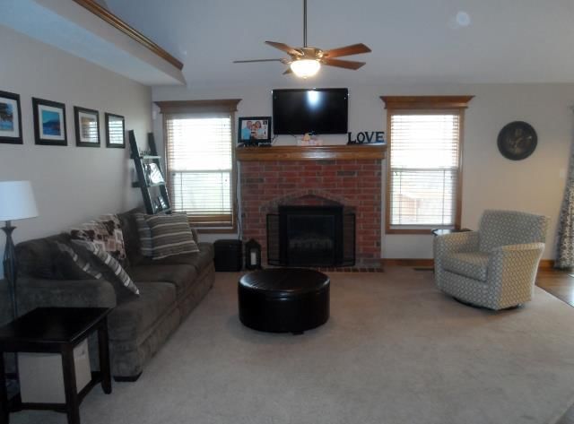 1325 SW WHISTLE Circle — photo 4