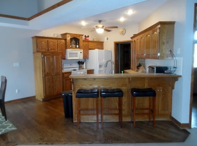 1325 SW WHISTLE Circle — photo 5