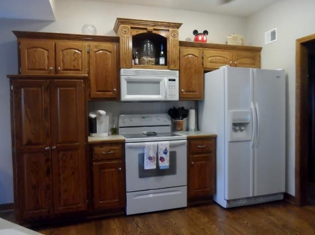 1325 SW WHISTLE Circle — photo 7