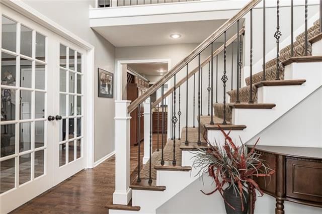 17734 W 68TH Terrace — photo 3