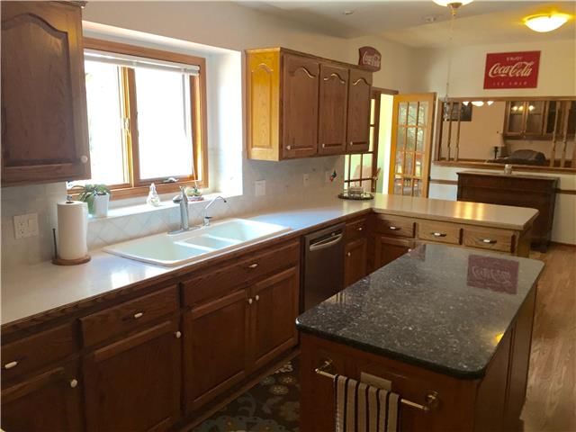 3022 S VICTORIA Lane — photo 6