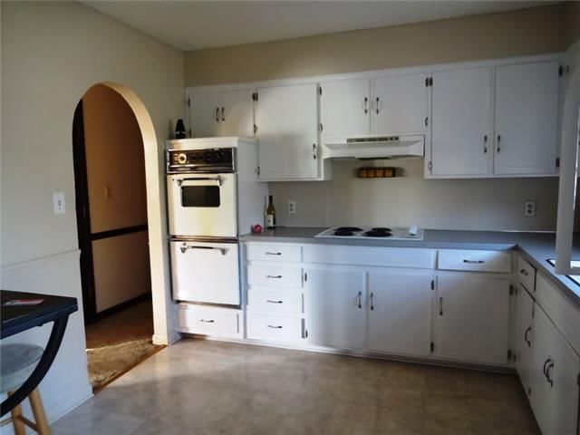 408 SW Sandstone Drive — photo 12