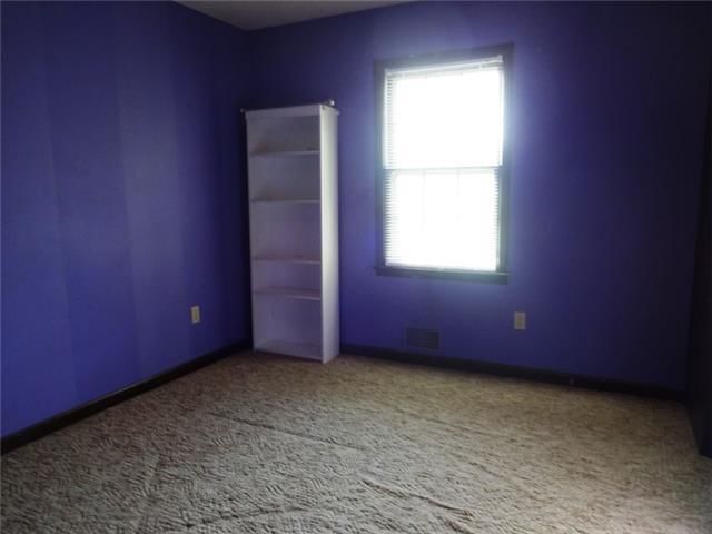 408 SW Sandstone Drive — photo 14