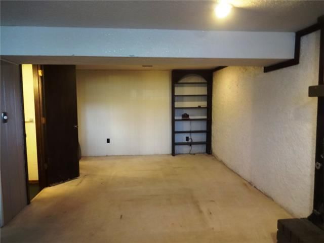 408 SW Sandstone Drive — photo 8