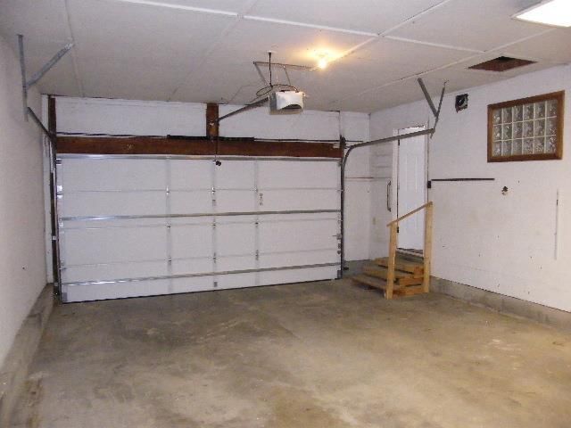 12810 W 99th Street — photo 24