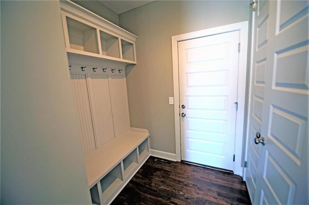 9166 Shady Bend Road — photo 10