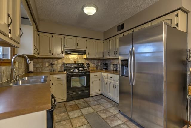 432 TWIST Drive — photo 7