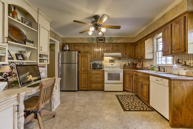 604 Wood Court — photo 10