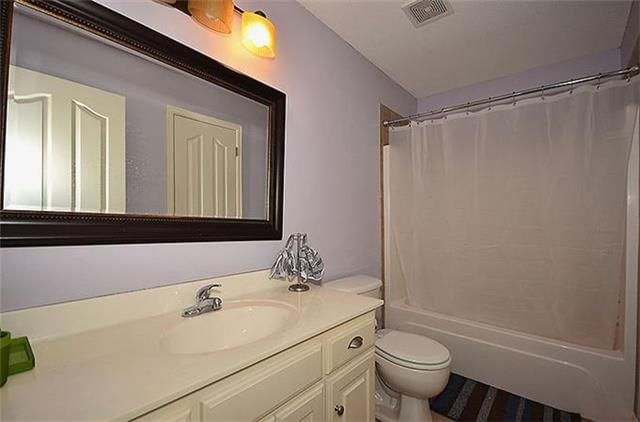 11226 N Sycamore Court — photo 17