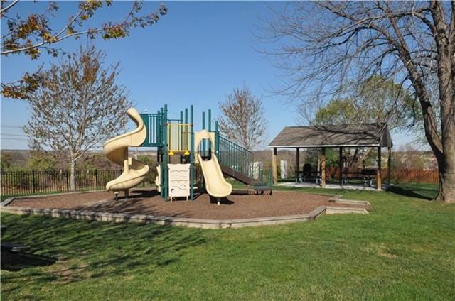 7304 N Lewis Avenue — photo 25