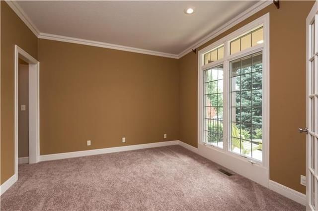 13204 CANTERBURY Street — photo 4