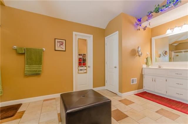 17935 W 158th Terrace — photo 13