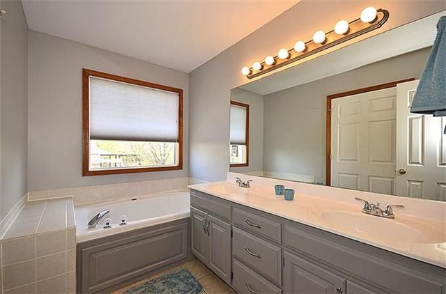 210 Porter Drive — photo 10