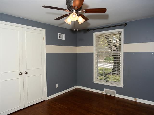 9736 LARSEN Street — photo 17