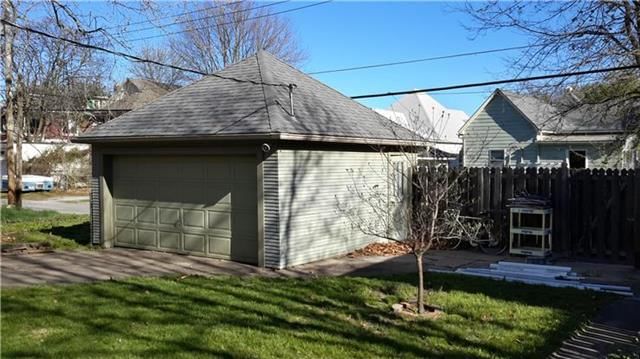 1106 W 4th Street — photo 23