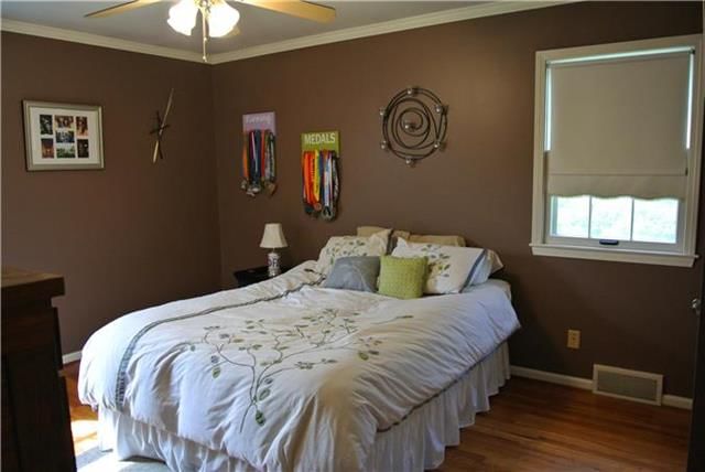 8221 W 96TH Terrace — photo 9