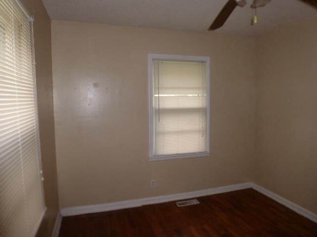 10515 CORRINGTON Avenue — photo 11