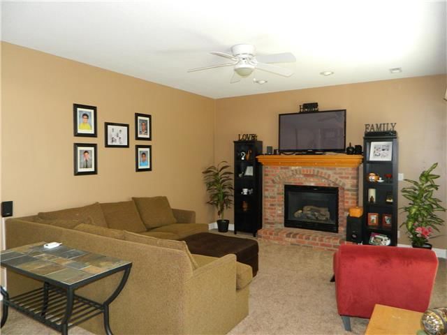 14605 Wicklow Street — photo 10