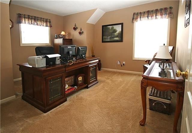 9014 N CAMDEN Avenue — photo 20