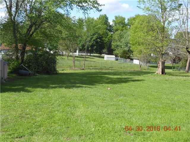 203 E MARY Street — photo 4