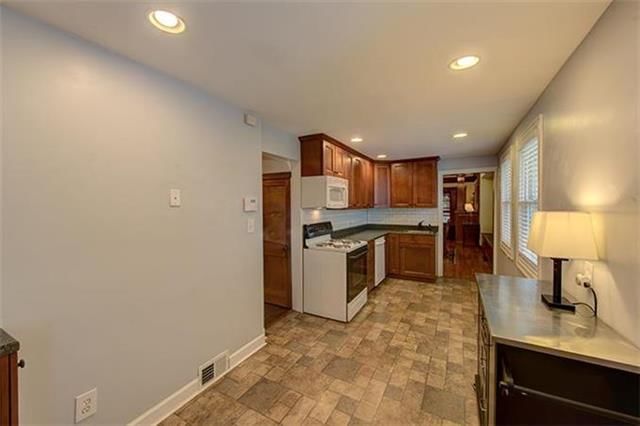 204 N MERSINGTON Avenue — photo 11