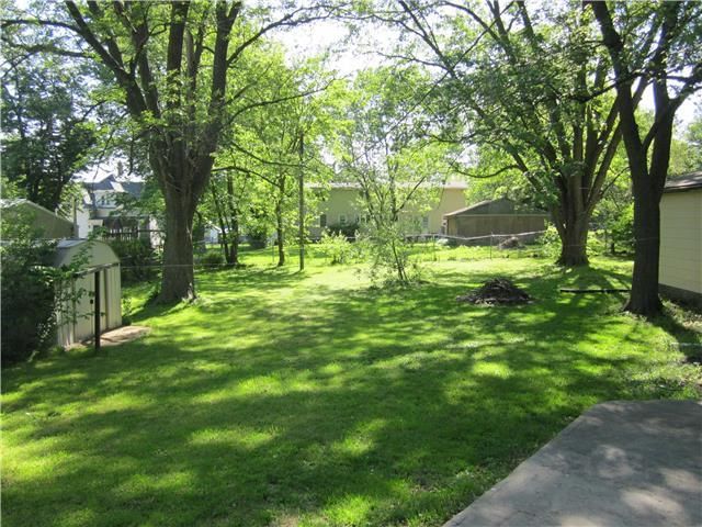 603 Locust Street — photo 17