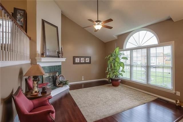 7105 E 134TH Terrace — photo 4
