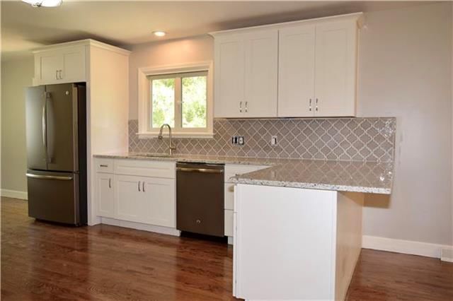 8609 Travis Street — photo 7
