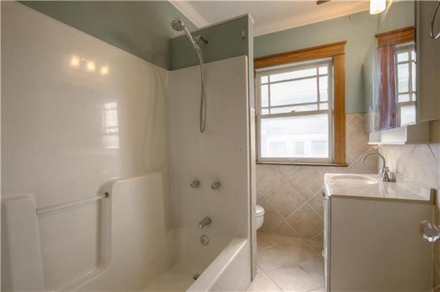 3144 SUMMIT Street — photo 6