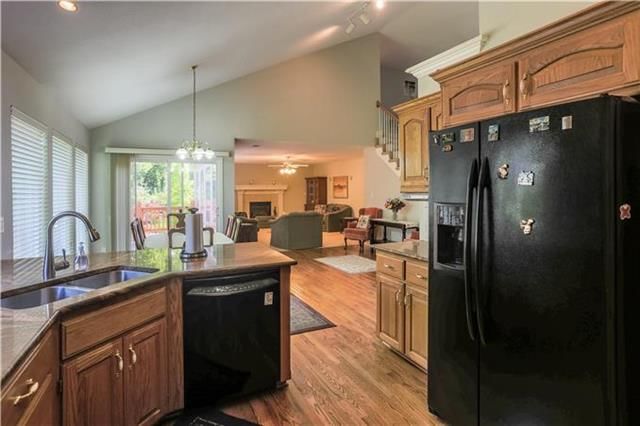 731 White Tail Court — photo 7