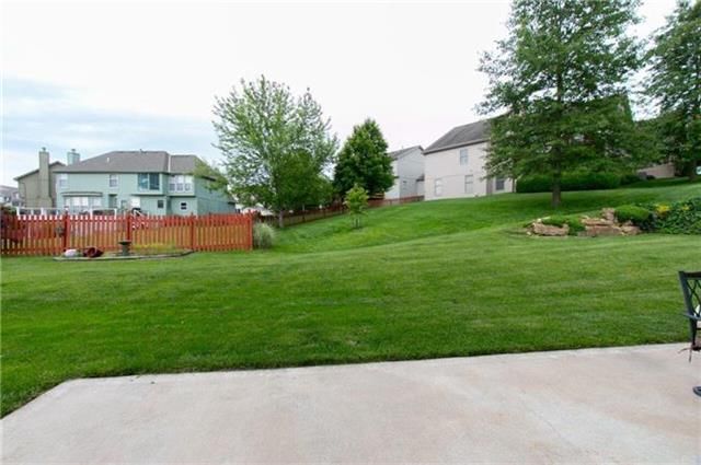 9005 NW 86TH Court — photo 2