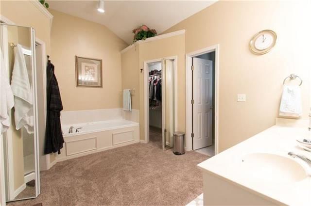 9005 NW 86TH Court — photo 15