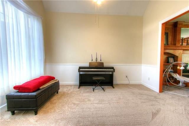 9005 NW 86TH Court — photo 6