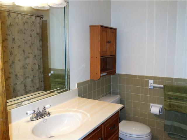 409 NE Johnston Drive — photo 13