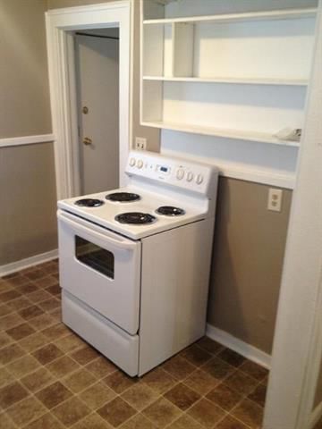 5323 WOODLAND Avenue — photo 8