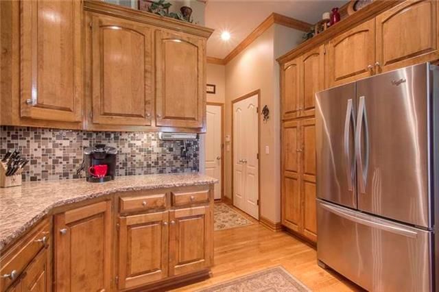 9914 N HAWTHORNE Avenue — photo 7