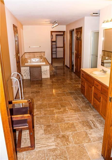 202 Canyon View Drive — photo 14