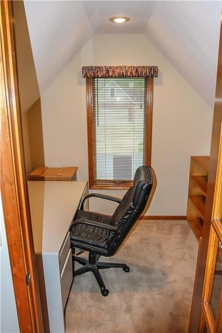 202 Canyon View Drive — photo 16