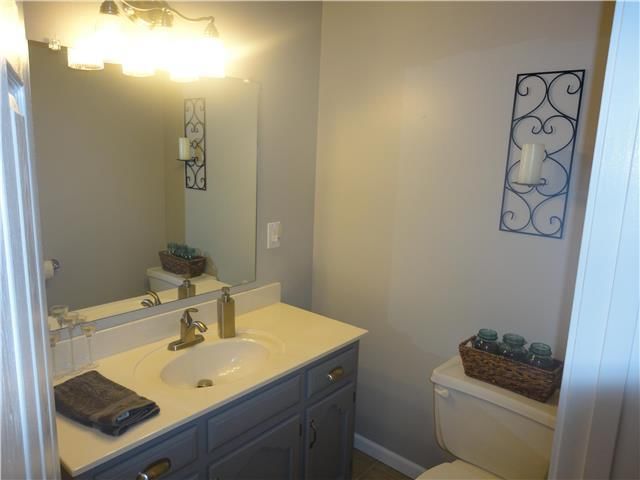 903 Minnie Avenue — photo 17