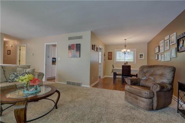 9122 Reeder Drive — photo 3