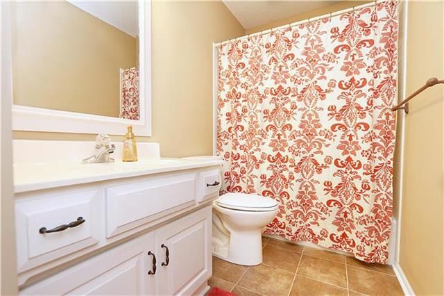 7337 N Oakland Avenue — photo 14