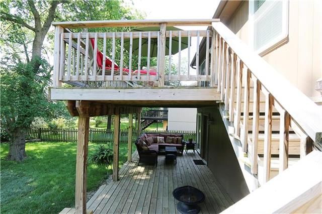 7337 N Oakland Avenue — photo 24
